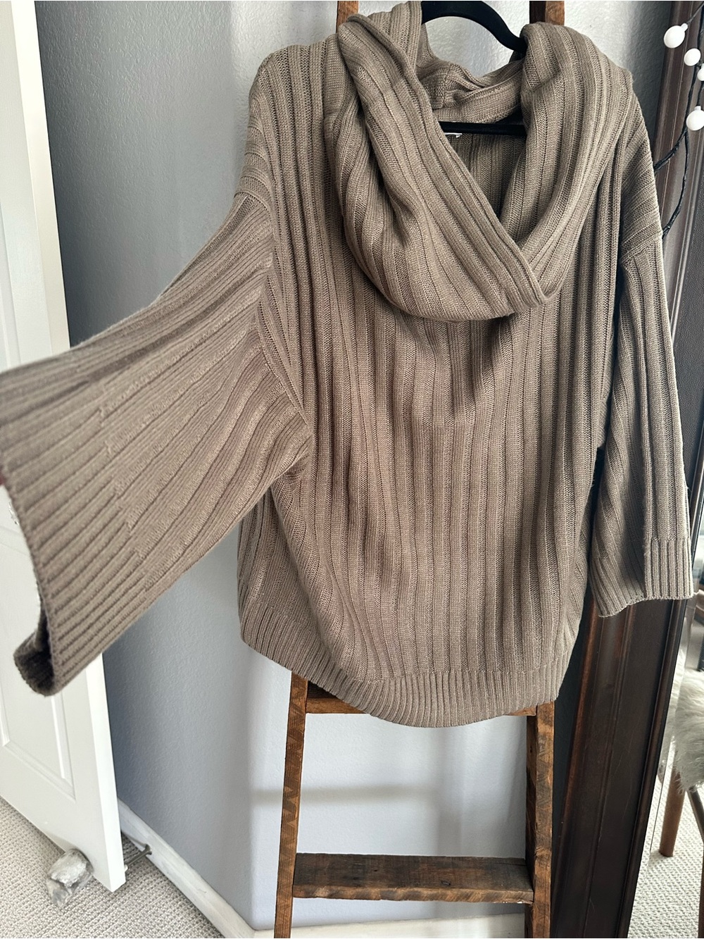 WeWoreWhat ribbed oversized off-shoulder Sweater in Taupe, size large